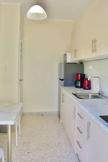 Glyfada Path Of Poets Appartement Athene Buitenkant foto